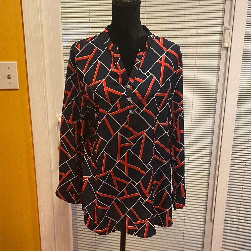Chic Navy and Red Geometric Blouse